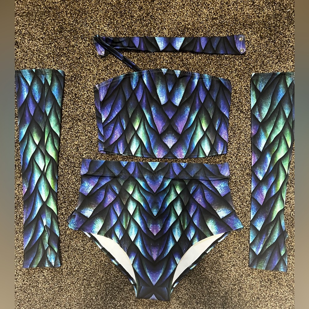 BADINKA ANIMAL SET